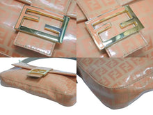 画像をギャラリービューアに読み込む, 極美品 FENDI フェンディ マンマバケット ワンショルダーバッグ ズッカ柄 総柄 エナメル レザー オレンジ ゴールド金具 中古 4c072851