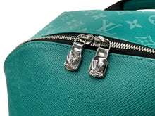 画像をギャラリービューアに読み込む, LOUIS VUITTON ルイヴィトン ディスカバリー リュック バックパック M30227 タイガラマ グリーン系 PVC レザー 美品 中古 4c072866