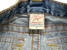 Load image into Gallery viewer, TRUE RELIGION トゥルーレリジョン キッズ フレアデニムパンツ 056-077487 インディゴ サイズ5 美品 中古 4c072906