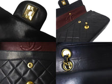 Load image into Gallery viewer, CHANEL シャネル マトラッセ23 Wフラップ チェーン ショルダーバッグ ラムスキン 2番台 ブラック ゴールド金具 美品 中古 4c072975