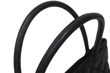 Load image into Gallery viewer, CHANEL シャネル 復刻トート ハンドバッグ ココマーク 6番台 キャビアスキン ブラック キルティング シルバー金具 美品 中古 4c072986