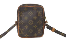 Load image into Gallery viewer, LOUIS VUITTON ルイヴィトン ミニダヌーブ ショルダーバッグ M45268 ブラウン モノグラム PVC レザー 美品 中古 4c073026