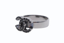 Load image into Gallery viewer, CHANEL シャネル ココマーク リング 指輪 重量約4g 09P刻印 サイズ10号 ラインストーン メタル シルバー ブラック 美品 中古 4c073137