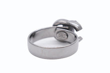 Load image into Gallery viewer, CHANEL シャネル ココマーク リング 指輪 重量約4g 09P刻印 サイズ10号 ラインストーン メタル シルバー ブラック 美品 中古 4c073137