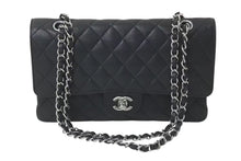 Load image into Gallery viewer, CHANEL シャネル ショルダーバッグ マトラッセ25 キャビアスキン ダブルフラップ ダブルチェーン ブラック シルバー金具 15番台 A01112 美品 中古 4c073193