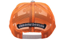 画像をギャラリービューアに読み込む, 新品未使用 CHROME HEARTS クロムハーツ トラッカーキャップ CHクロスパッチ ONE SIZE メッシュ オレンジ シルバー925 中古 4c073222