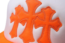 画像をギャラリービューアに読み込む, 新品未使用 CHROME HEARTS クロムハーツ トラッカーキャップ CHクロスパッチ ONE SIZE メッシュ オレンジ シルバー925 中古 4c073222