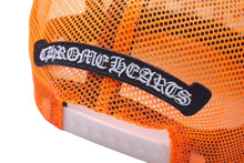 画像をギャラリービューアに読み込む, 新品未使用 CHROME HEARTS クロムハーツ トラッカーキャップ CHクロスパッチ ONE SIZE メッシュ オレンジ シルバー925 中古 4c073222