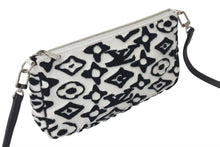 画像をギャラリービューアに読み込む, 極美品 LOUIS VUITTON ルイヴィトン × ウルス フィッシャー ポシェット アクセソワール アクセサリーポーチ M45565 ブラック ホワイト 中古 4c073270