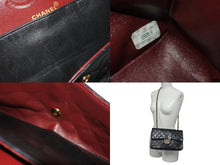 Load image into Gallery viewer, CHANEL シャネル マトラッセ25 Wフラップ Wチェーンショルダーバッグ 5番台 ラムスキン ブラック ゴールド 美品 中古 4c073326