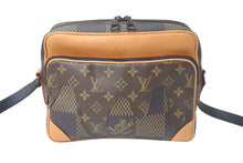 Load image into Gallery viewer, LOUIS VUITTON ルイヴィトン ナイルメッセンジャー PM ショルダーバッグ ダミエジャイアント NIGO N40359 ブラウン 美品 中古 4c073330