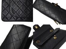Load image into Gallery viewer, 極美品 CHANEL シャネル マトラッセ23 Wフラップ チェーン ショルダーバッグ ラムスキン2番台 ブラック ゴールド金具 中古 4c073340