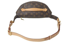 画像をギャラリービューアに読み込む, 極美品 LOUIS VUITTON ルイヴィトン ボディバッグ M43644 バムバッグ ブラウン モノグラムキャンバス 中古 4c073368