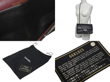 Load image into Gallery viewer, 極美品 新型 CHANEL シャネル マトラッセ25 Wフラップ Wチェーンショルダーバッグ ココマーク 6番台 ラムスキン ブラック ゴールド 中古 4c073380