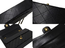 Load image into Gallery viewer, 極美品 新型 CHANEL シャネル マトラッセ25 Wフラップ Wチェーンショルダーバッグ ココマーク 6番台 ラムスキン ブラック ゴールド 中古 4c073380