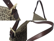 画像をギャラリービューアに読み込む, FENDI フェンディ ズッキーノ マンマバケット キャンバス レザー ワンショルダーバッグ ベージュ ブラウン ゴールド金具 8BR001 美品 中古 4c073382