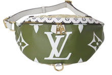 画像をギャラリービューアに読み込む, 極美品 LOUIS VUITTON ルイヴィトン バムバッグ ウエストバッグ ボディバッグ M44611 ジャイアント モノグラム カーキ 中古 4c073385
