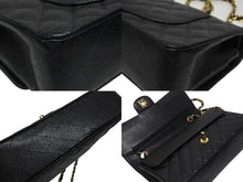 Load image into Gallery viewer, 極美品 CHANEL シャネル ショルダーバッグ マトラッセ25 キャビアスキン ダブルフラップ ブラック ゴールド金具 8番台 A01112 中古 4c073392