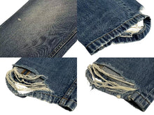 Load image into Gallery viewer, 極美品 BALENCIAGA バレンシアガ LOOSE FIT JEANS ルーズフィットジーンズ 736540 サイズXS インディゴブルー ダメージ加工 中古 4c073409