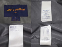 画像をギャラリービューアに読み込む, 新品同様 LOUIS VUITTON ルイヴィトン 19AW ウィズ フラッグ パッチ ウィンドブレーカー フルジップ ジャケット グレー RM192 PUO HHB99W サイズ52 中古 4c073416