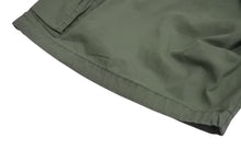 Load image into Gallery viewer, 極美品 HUMAN MADE ヒューマンメード カーゴ ショート パンツ カーキ ロゴ ショーツ 半ズボン コットン サイズL 中古 4c073451