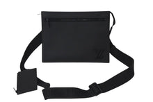 Load image into Gallery viewer, LOUIS VUITTON ルイヴィトン テイクオフ メッセンジャー PM ショルダーバッグ M24769 LVアエログラム ブラック 美品 中古 4c073480