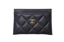 Load image into Gallery viewer, 極美品 CHANEL シャネル マトラッセ カードケース キャビアスキン ブラック 名刺入れ 小物 ココマーク AP0213 ランダム ゴールド金具 中古 4c073494