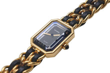 Load image into Gallery viewer, CHANEL シャネル PREMIERE プルミエール 腕時計 H0001 クォーツ QZ メタル レザー サイズL ブラック文字盤 美品 中古 4c073496