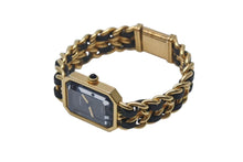 Load image into Gallery viewer, CHANEL シャネル PREMIERE プルミエール 腕時計 PLAQUE OR G 20 M クォーツ QZ メタル レザー サイズM ブラック文字盤 美品 中古 4c073497