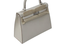 Load image into Gallery viewer, 新品未使用 HERMES エルメス ケリー25 W刻印 2024年購入品 ヴォーエプソン ナタ シルバー金具 外縫 中古 4c073519