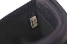 Load image into Gallery viewer, 新品同様 CHANEL シャネル カードケース 名刺入れ 14番台 ココマーク イタリア製 キャビアスキン ブラック 中古 4c073547
