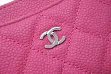 Load image into Gallery viewer, 新品同様 CHANEL シャネル カードケース 名刺入れ ココマーク 20番台 ソフトキャビアスキン ピンク シルバー金具 中古 4c073548