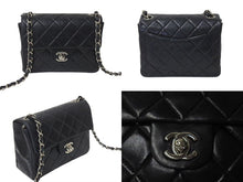 Load image into Gallery viewer, 極美品 CHANEL シャネル 新型 ミニマトラッセ ブラック 黒 シルバーラムスキン ショルダーバッグ 17cm 6番台 中古 4c073594