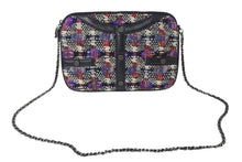 Load image into Gallery viewer, CHANEL シャネル ツイード ガール ココボタン チェーン ショルダーバッグ マルチカラー 23番台 ココマーク ロゴ 美品 中古 4c073598