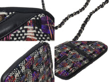 Load image into Gallery viewer, CHANEL シャネル ツイード ガール ココボタン チェーン ショルダーバッグ マルチカラー 23番台 ココマーク ロゴ 美品 中古 4c073598