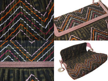 画像をギャラリービューアに読み込む, FENDI フェンディ ワンショルダーバッグ ズッカ柄 キャンバス スウェード ブラウン ピンク オレンジ ゴールド 美品 中古 4c073616