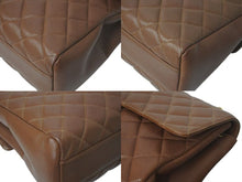 Load image into Gallery viewer, CHANEL シャネル デカマトラッセ ショルダーバッグ ココマーク キャビアスキン ブラウン ゴールド金具 美品 中古 4c073626