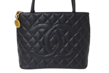 Load image into Gallery viewer, CHANEL シャネル 1804 復刻トートバッグ ハンドバッグ 7番台 グレインドカーフスキン ブラック シルバー金具 美品 中古 4c073642