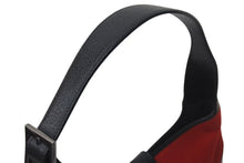 Load image into Gallery viewer, 極美品 GUCCI グッチ ワンショルダー ハンドバッグ フェルト レザー ブラック レッド 0013306 中古 4c073665