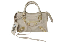 Load image into Gallery viewer, 極美品 BALENCIAGA バレンシアガ クラシック ミニ シティ ハンドバッグ ベージュ レザー 390160 ゴールド金具 中古 4c073721