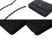 Load image into Gallery viewer, 極美品 CHANEL シャネル チェーンウォレット キャビアスキン グレインドカーフスキン Vステッチライン 25番台 ブラック 25115368 中古 4c073723