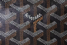 画像をギャラリービューアに読み込む, GOYARD ゴヤール セナPM クラッチバッグ SENAT2PMLTY01CL01P ブラック PVC レザー シルバー金具 美品 中古 4c073724