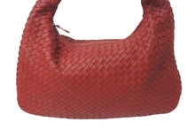 Load image into Gallery viewer, BOTTEGA VENETA ボッテガ ヴェネタ イントレチャート ホーボーバッグ ワンショルダーバッグ レザー レッド 美品 4c073738