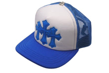 画像をギャラリービューアに読み込む, 新品未使用 CHROME HEARTS クロムハーツ トラッカーキャップ CHクロスパッチ ONE SIZE メッシュ ブルー シルバー925 中古 4c0073855