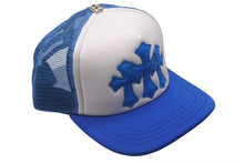 画像をギャラリービューアに読み込む, 新品未使用 CHROME HEARTS クロムハーツ トラッカーキャップ CHクロスパッチ ONE SIZE メッシュ ブルー シルバー925 中古 4c0073855