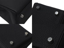 Load image into Gallery viewer, 新品未使用 HERMES エルメス ケリー25 W刻印 2025年購入品 内縫い 黒 トゴ シルバー金具 中古 4c073870