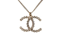 Load image into Gallery viewer, 極美品 CHANEL シャネル ネックレス デカココマーク アクセサリー ラインストーン A18刻印 GP ゴールド 中古 4c073926