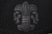 画像をギャラリービューアに読み込む, CHROME HEARTS クロムハーツ BSフレア レザーパッチ ニットキャップ ビーニー フレアボール カシミヤ ブラック 美品 中古 4c073946
