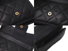 Load image into Gallery viewer, CHANEL シャネル 三つ折り財布 クラシックスモールフラップ ココマーク AP0230 マトラッセ ラムスキン ブラック 美品 中古 4c073972