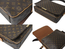 画像をギャラリービューアに読み込む, 極美品 LOUIS VUITTON ルイヴィトン アベス ショルダーバッグ メッセンジャーバッグ M45257 モノグラム キャリーケース対応 中古 4c073975